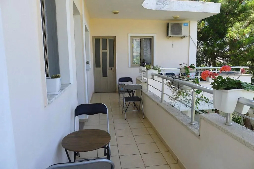 Summer House - Room For 2 People In 2Nd Floor Velipojë 0*,