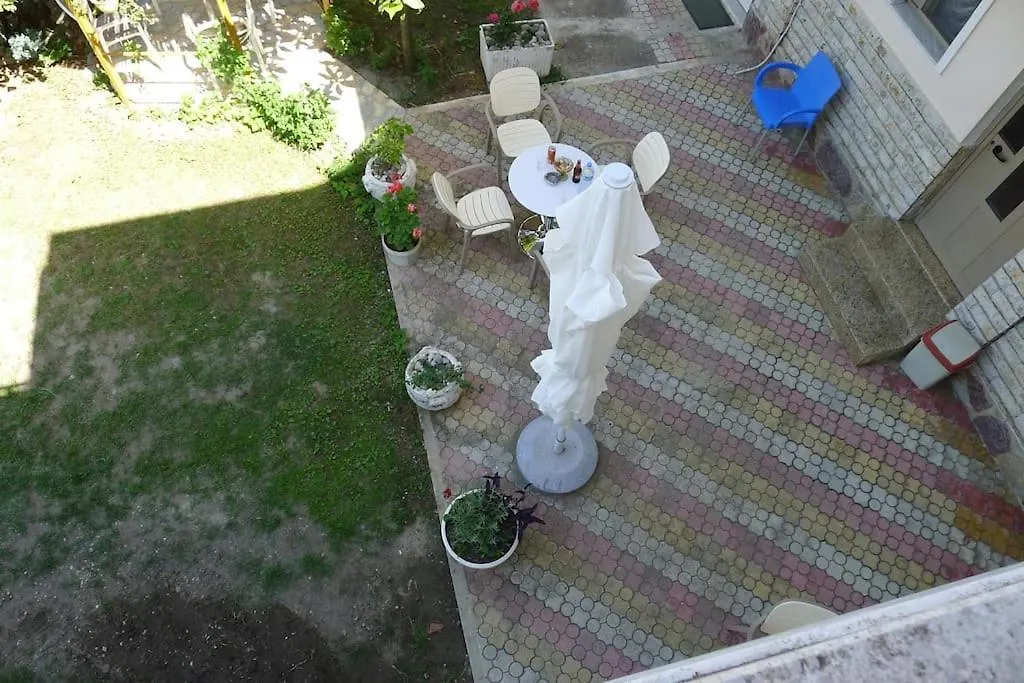 Summer House - Room For 2 People In 2Nd Floor Velipoje 0*,  Albania